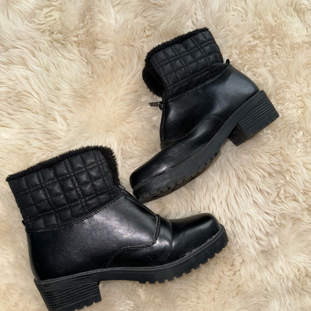 Totes boots - Picture 2 of 5